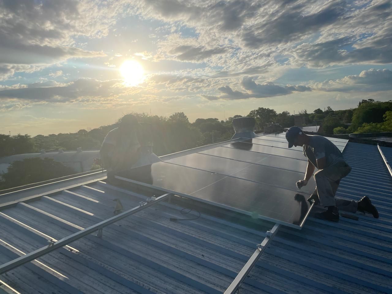 Instalación de sistema fotovoltaico